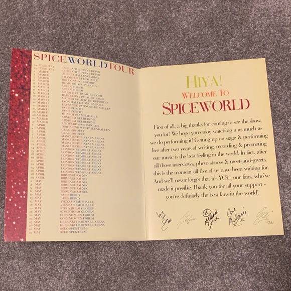 Spice Girl Spice World The Tour Programme - Picture 3 of 3